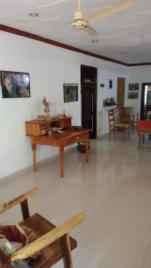 Allens Home Stay Jaffna Luaran gambar